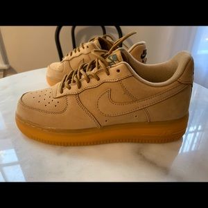 Nike AIr Force 1 Size US 8 Women’s “Flax”